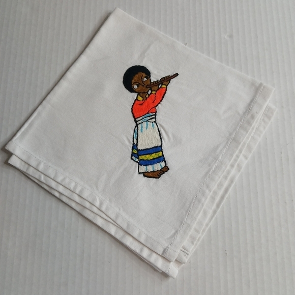 Vintage Handmade Napkin Set of 3 Native Folk Art - Embroidered Cotton Fabric - Picture 7 of 9